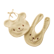 Yếm cho bé buộc dây và cài nút tiện lợi